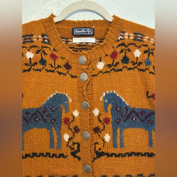 Harold’s Wool Cottage Nordic Fair Isle Swedish Horse Knit Cardigan GVC L - Picture 3 of 10